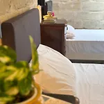 300 Year Old Townhouse Near Mdina Quarto em Acomodações Particulares Rabat