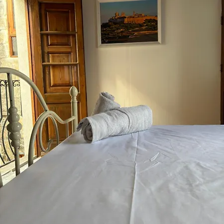 民宿 300 Year Old Townhouse Near Mdina 拉巴特