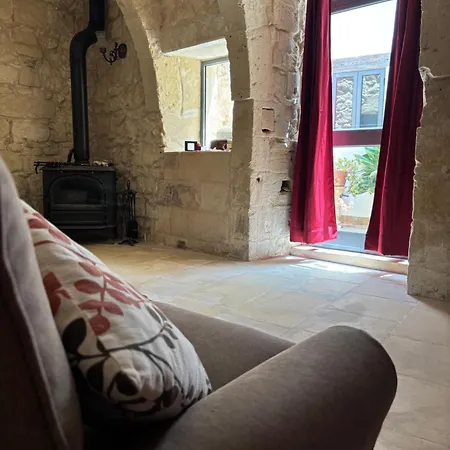 300 Year Old Townhouse Near Mdina Homestay Rabat